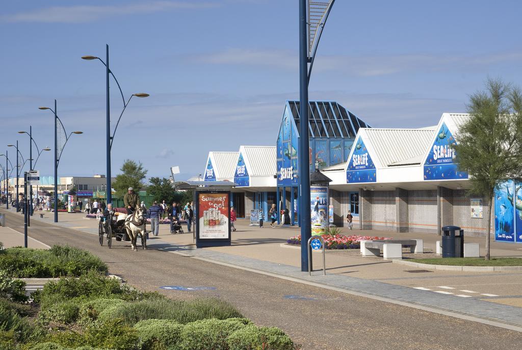 The Carlton Hotel Great Yarmouth Exterior photo